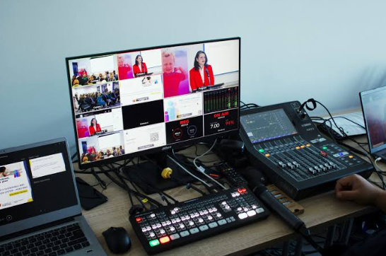 How AV Production Shapes the Corporate Event Experience