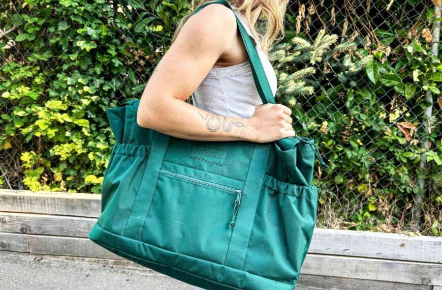 Choosing a Practical Tote for Work, Travel, and Everyday Style